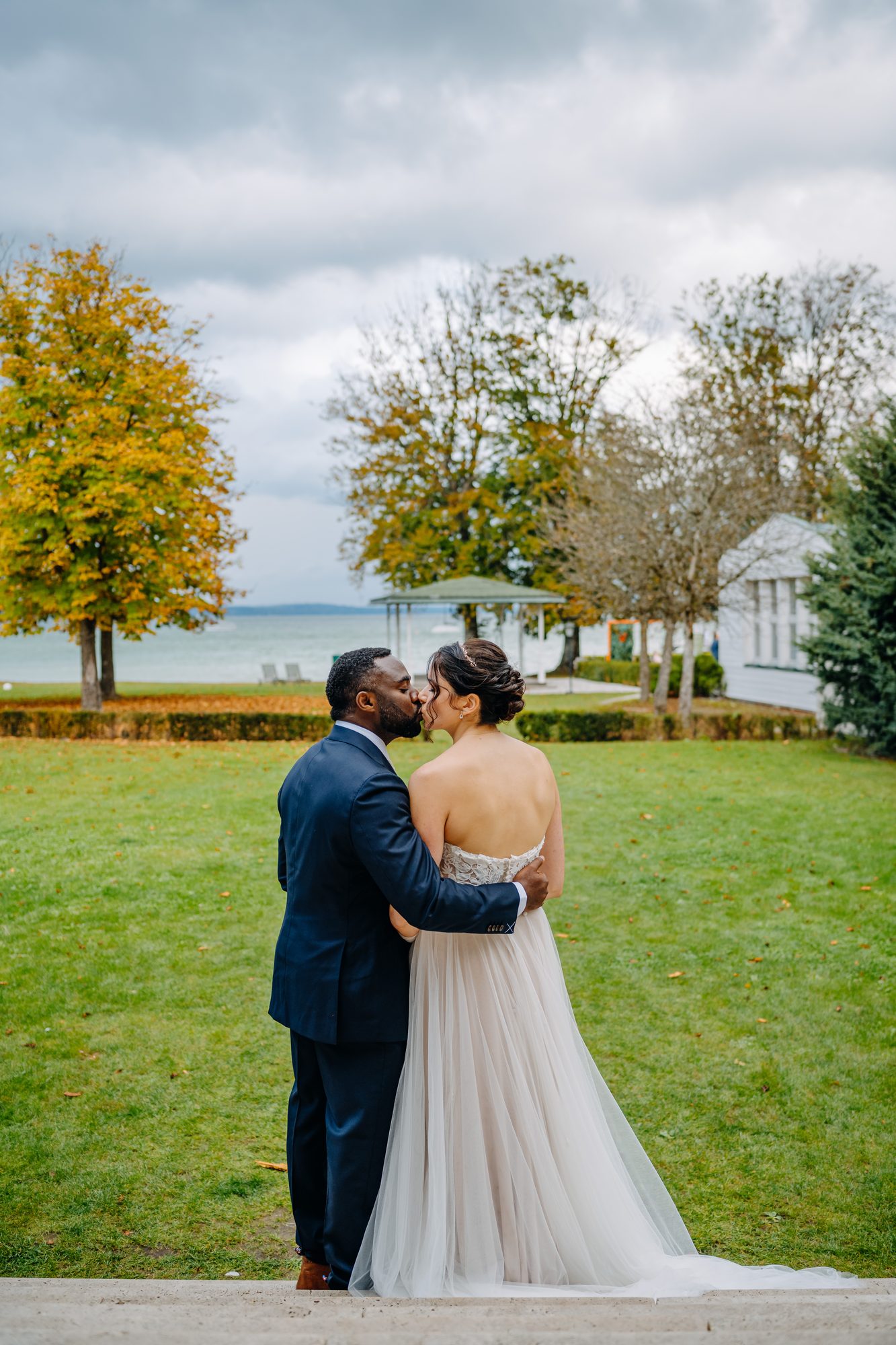 Wedding at Tegernsee – natural moments