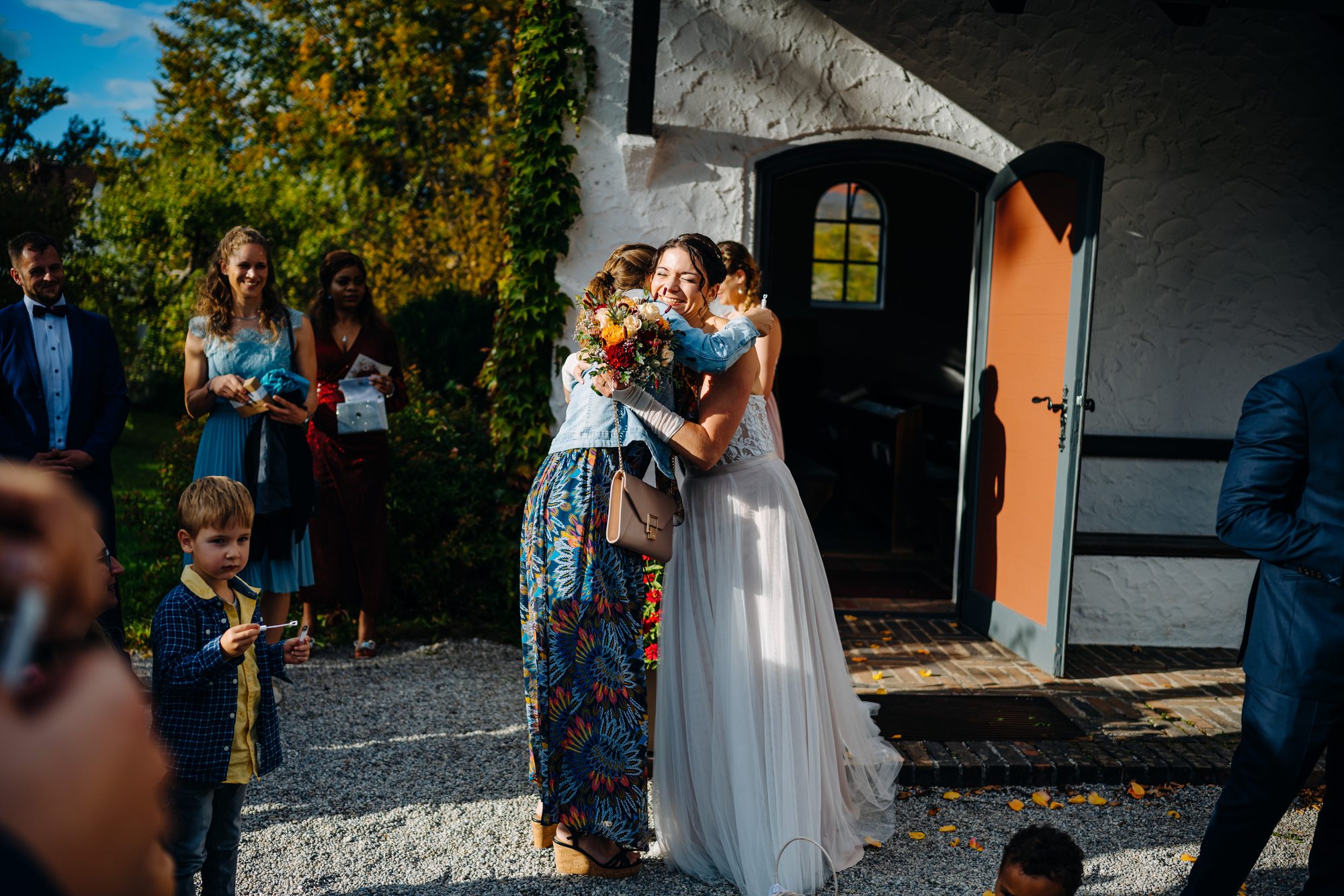 Wedding photos Starnberger See – romantic Bridal couple